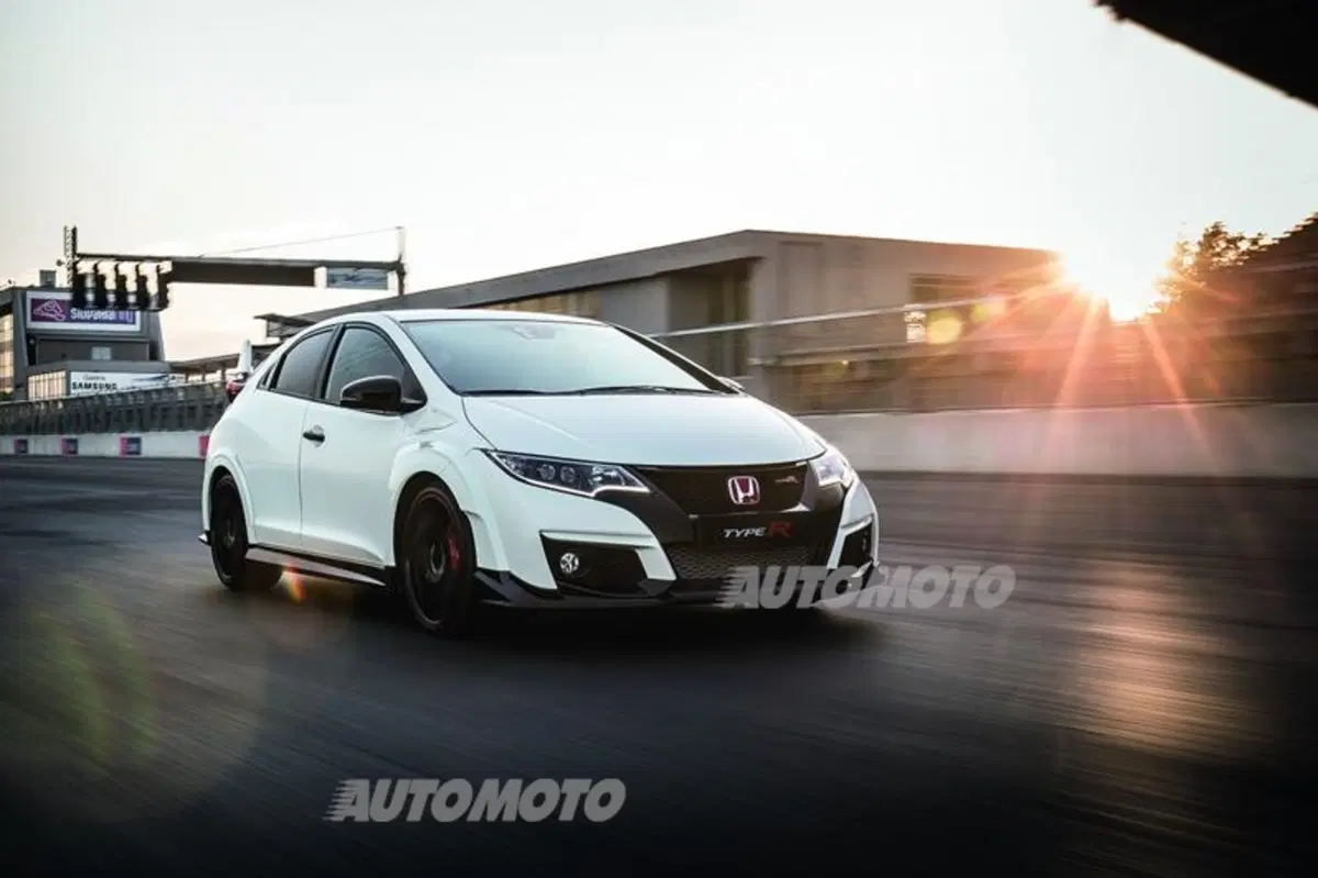 Honda Civic Type R [VIDEO] (19)