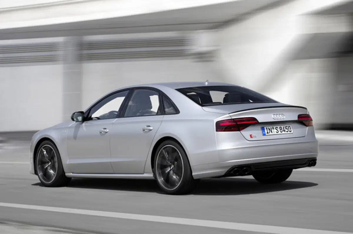 Audi S8 Plus: l’ammiraglia da 605 cavalli (4)