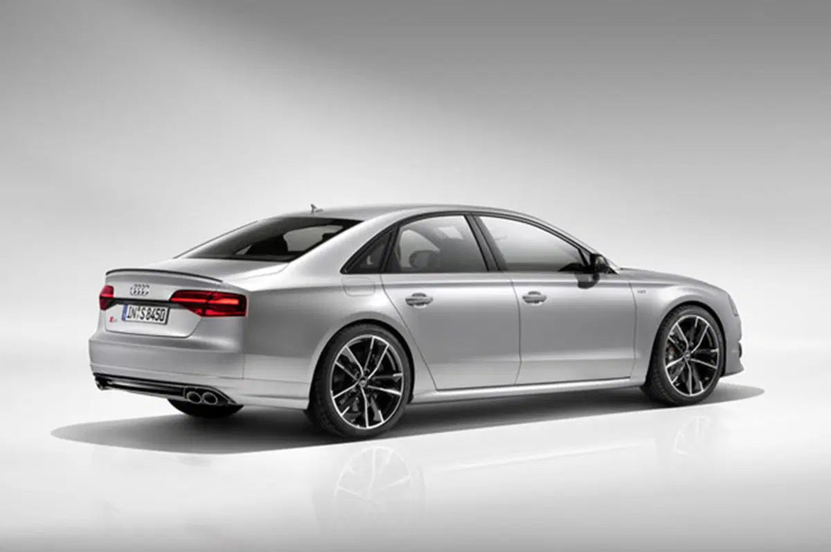 Audi S8 Plus: l’ammiraglia da 605 cavalli (7)