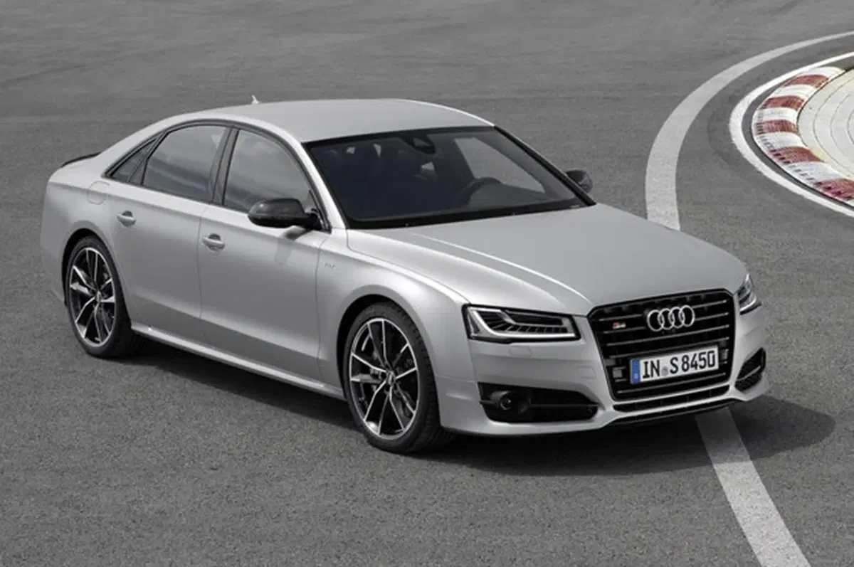 Audi S8 Plus: l’ammiraglia da 605 cavalli (11)