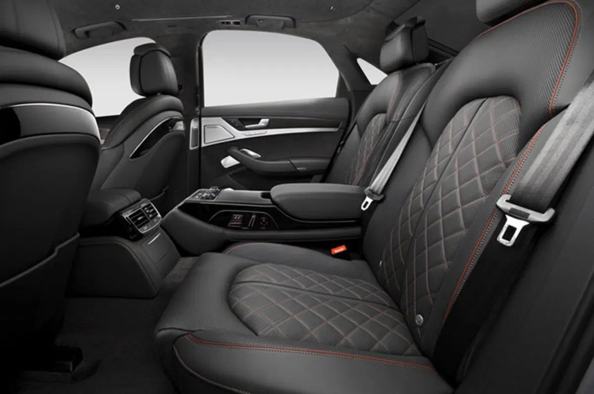 Audi S8 Plus: l’ammiraglia da 605 cavalli (16)