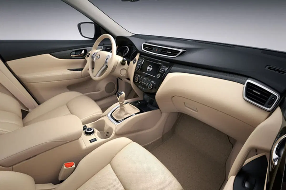 Nissan X-Trail 1.6 DIG-T: un crossover da 163 cavalli (11)