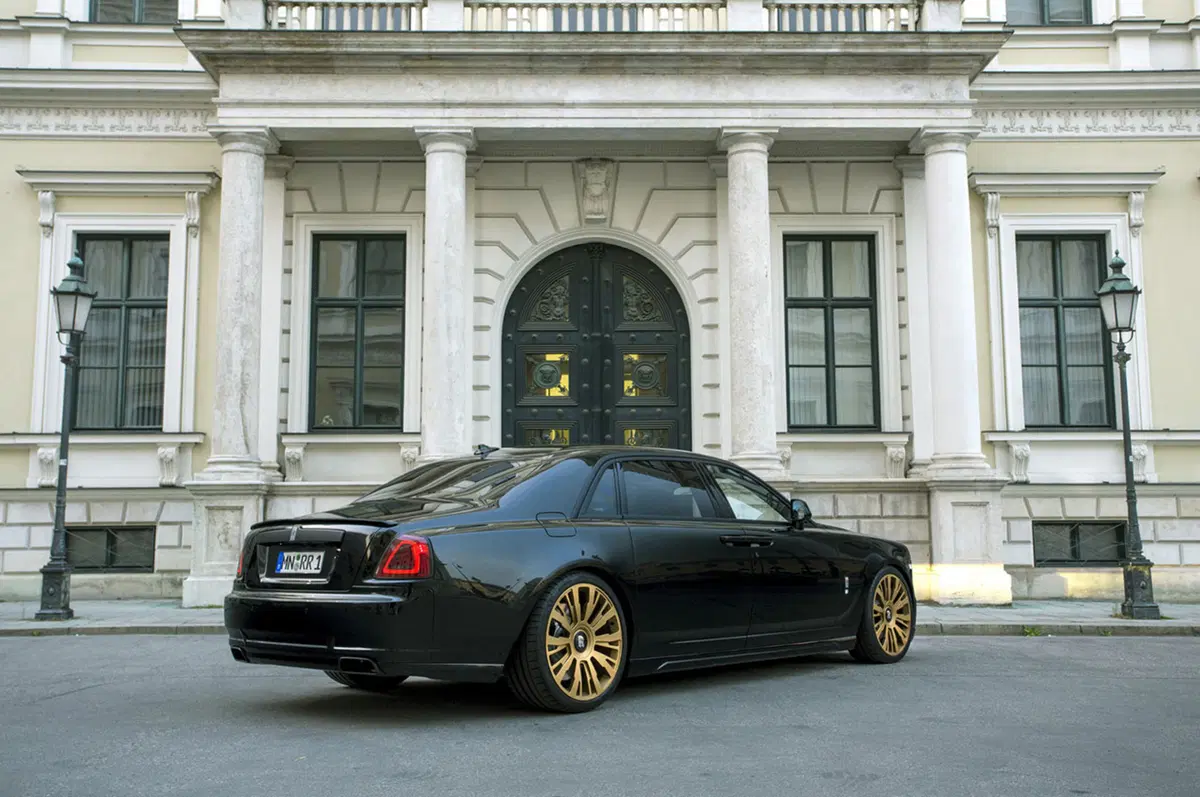 Spofec Black One: la Rolls-Royce Ghost più lussosa e potente (13)