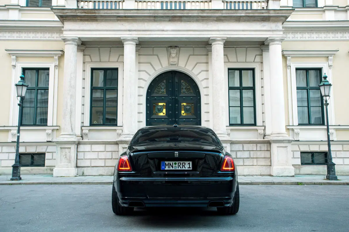 Spofec Black One: la Rolls-Royce Ghost più lussosa e potente (14)