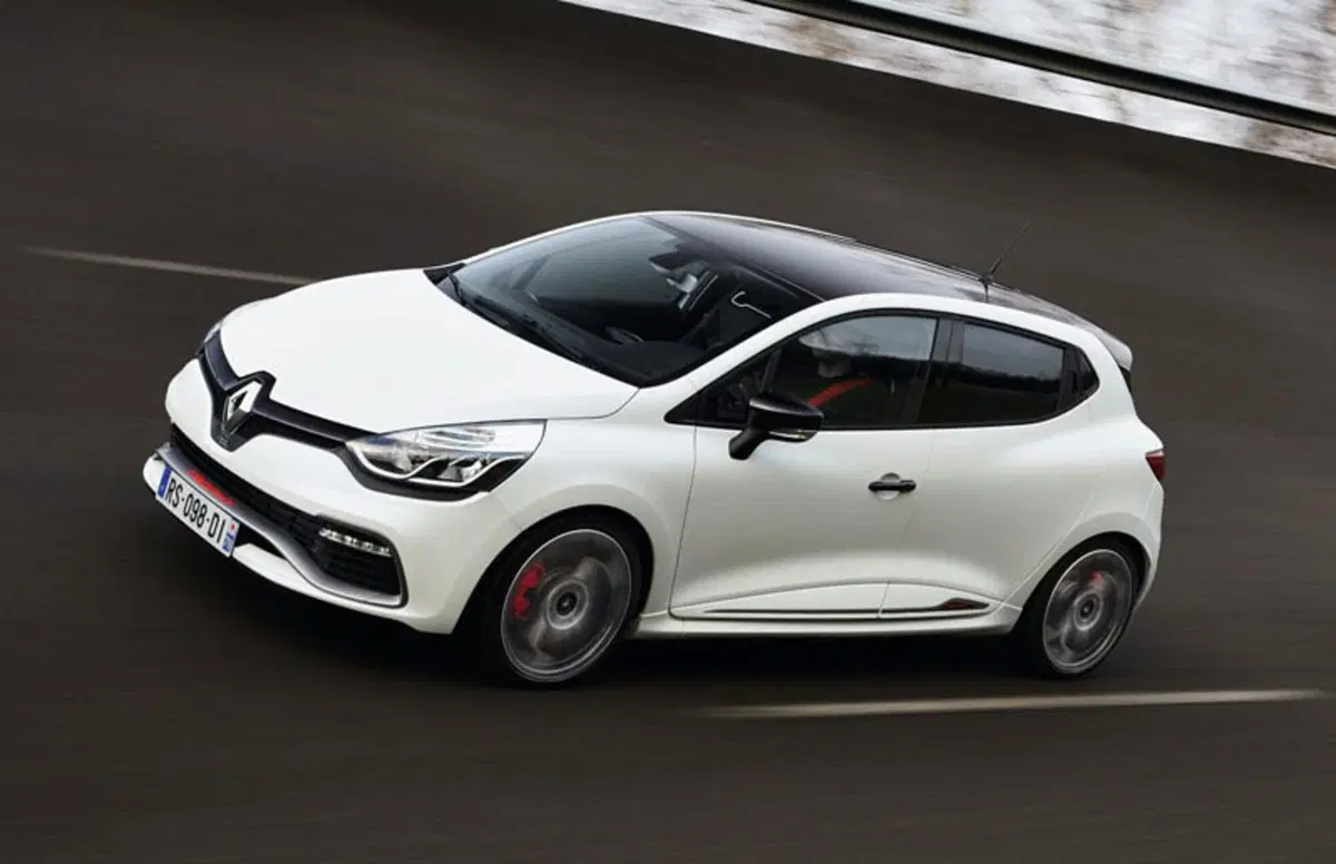 Renault Clio R3T e Clio RS 220 EDC Trophy [VIDEO] (17)