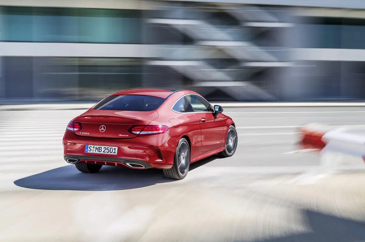 Mercedes Classe C Coupé: ecco la nuova nata di Stoccarda (4)
