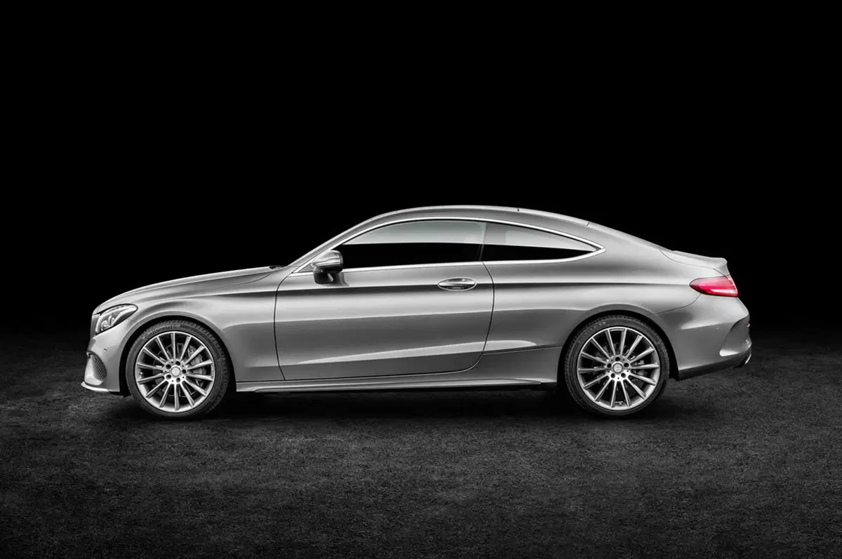 Mercedes Classe C Coupé: ecco la nuova nata di Stoccarda (15)