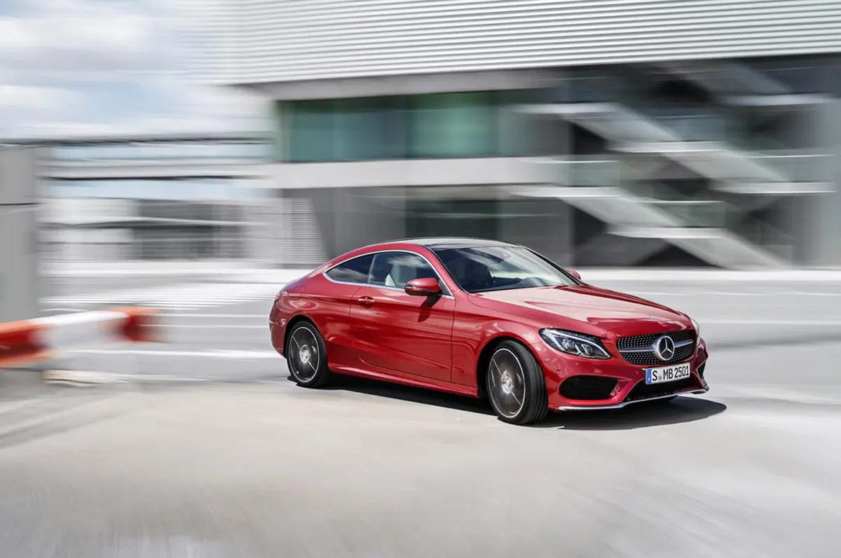 Mercedes Classe C Coupé: ecco la nuova nata di Stoccarda (21)
