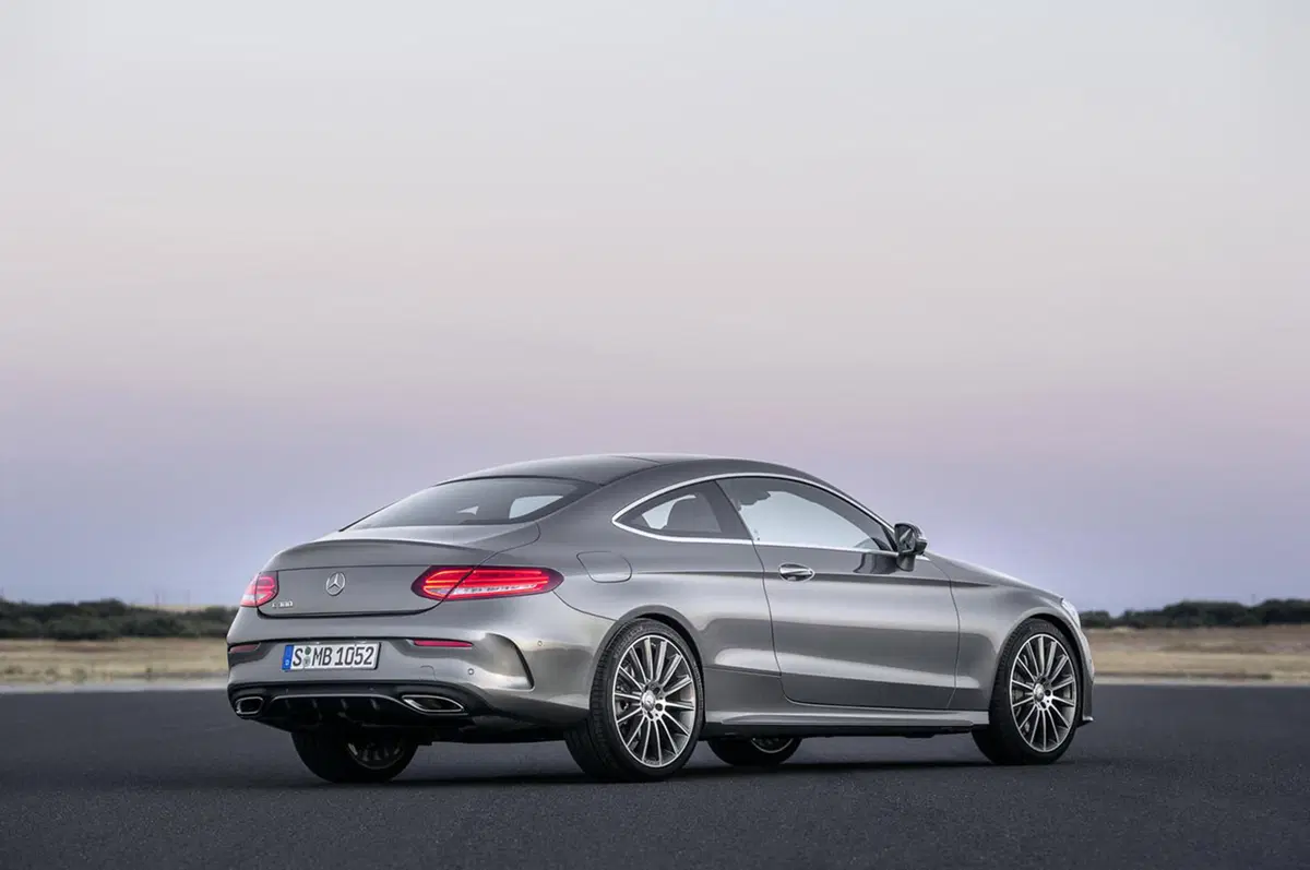 Mercedes Classe C Coupé: ecco la nuova nata di Stoccarda (31)