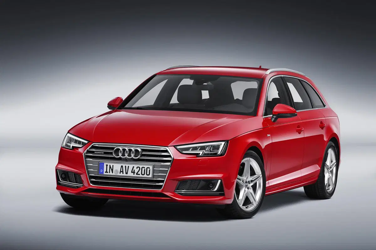 Nuova Audi A4: i prezzi per il mercato italiano (21)