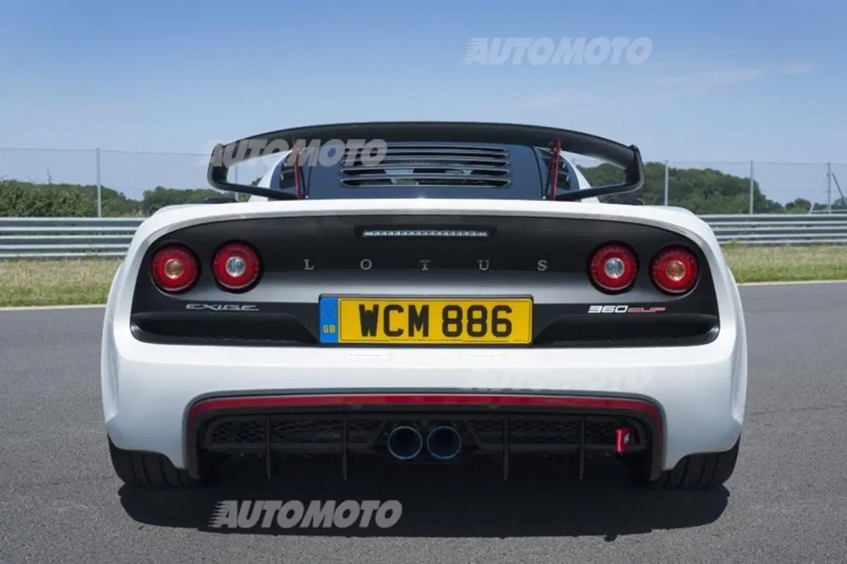 Lotus Exige 360 Cup, va su strada ma nasce in pista (8)