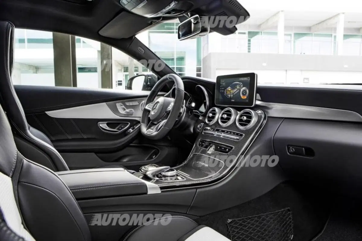 Mercedes AMG C 63 Coupé, estremamente AMG (12)