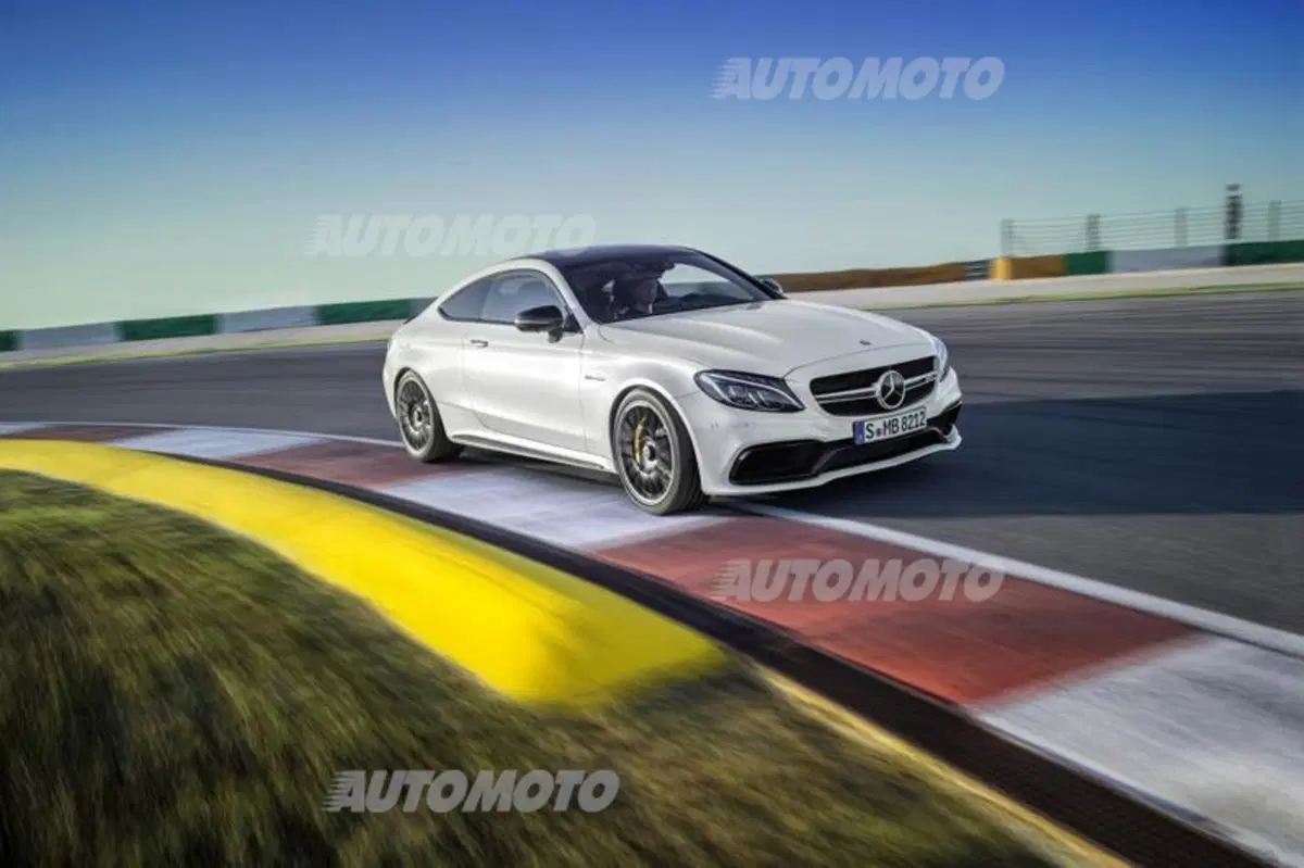 Mercedes AMG C 63 Coupé, estremamente AMG (16)