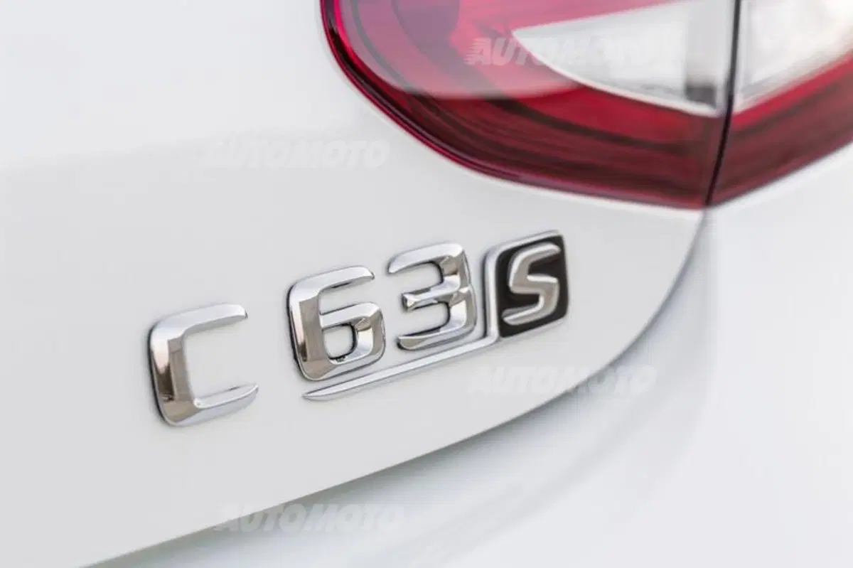 Mercedes AMG C 63 Coupé, estremamente AMG (18)