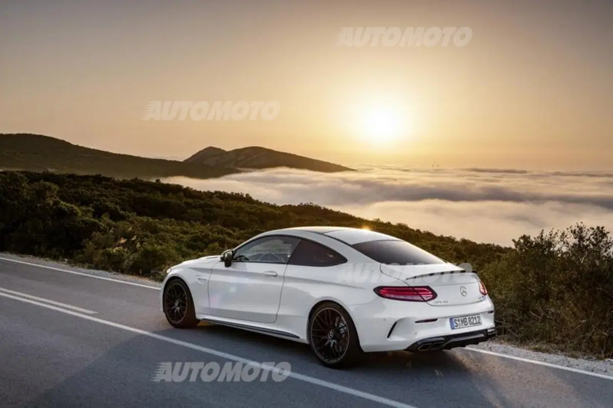 Mercedes AMG C 63 Coupé, estremamente AMG (20)