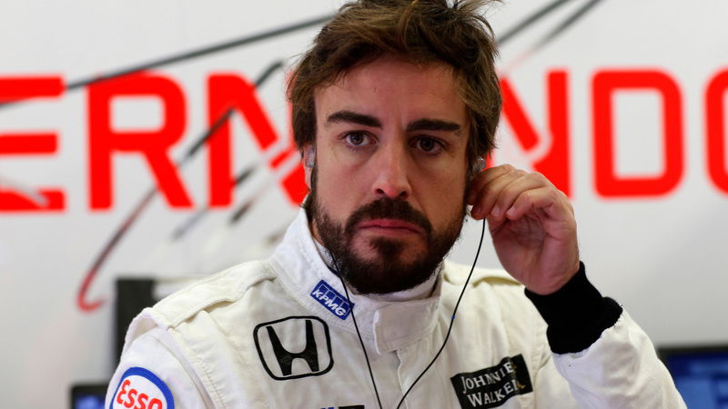 Fernando Alonso penalizzato di 30 posizioni