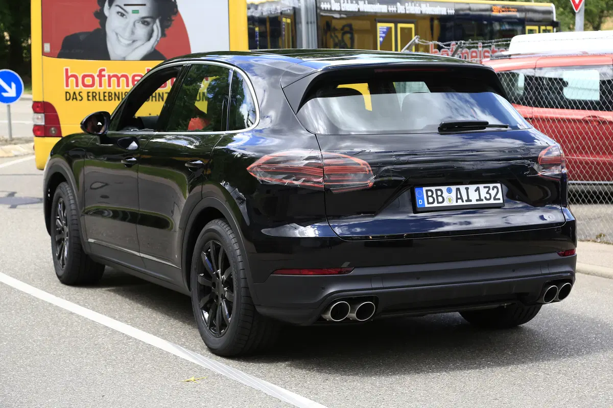 Porsche Cayenne, in arrivo il prossimo modello (2)