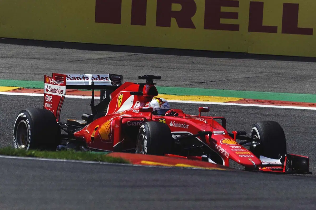 Vettel: «Non possiamo essere contenti». Hamilton: «Migliori giri al momento giusto» (3)