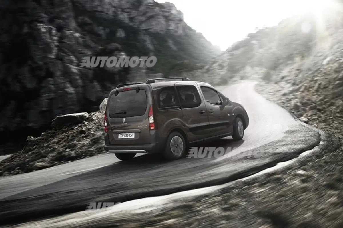 Peugeot Partner Tepee restyling (4)