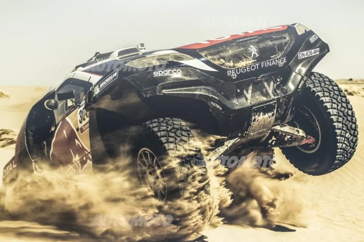 Dakar 2016. Intanto Peugeot schiera due 2008 DKR in Cina