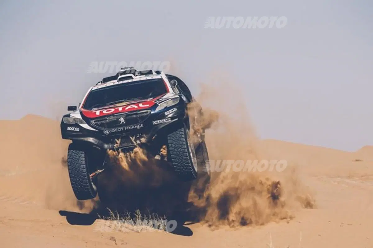 Dakar 2016. Intanto Peugeot schiera due 2008 DKR in Cina (4)