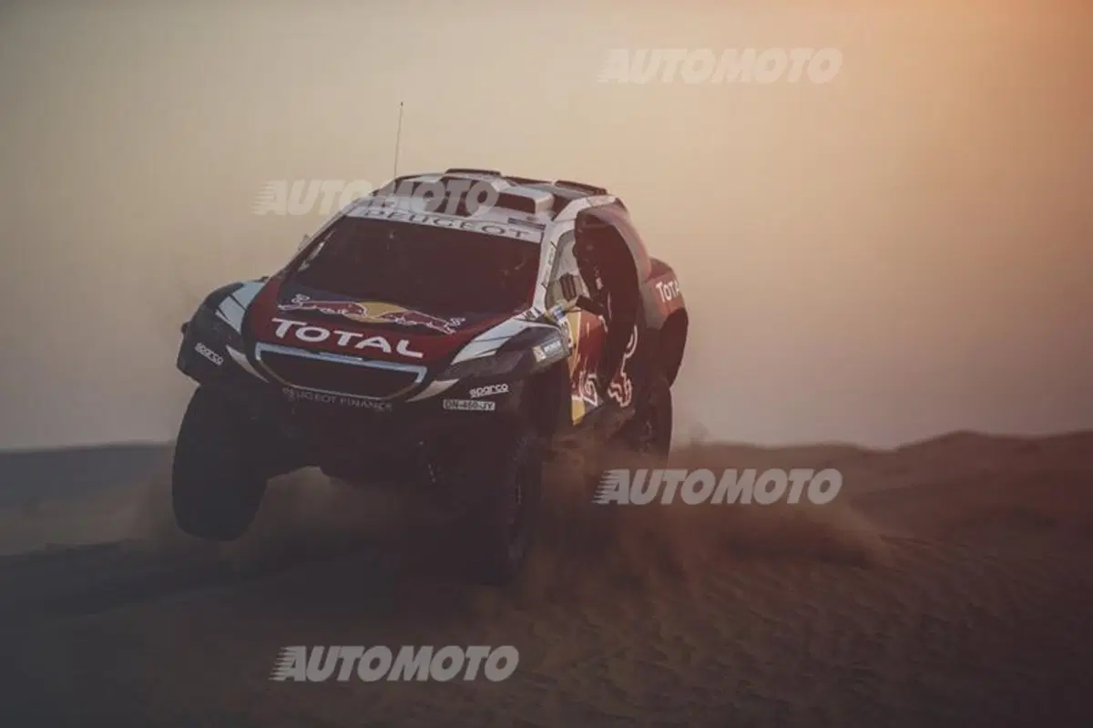 Dakar 2016. Intanto Peugeot schiera due 2008 DKR in Cina (9)