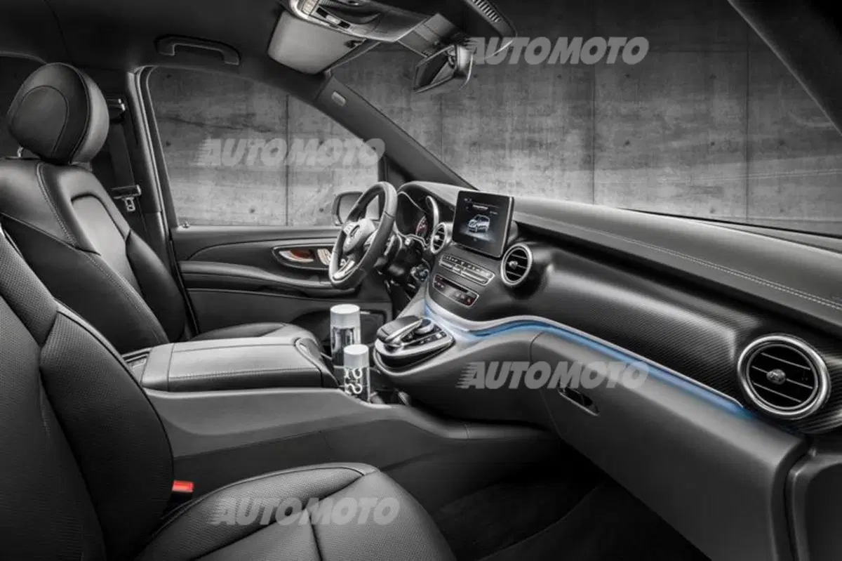 Mercedes Classe V AMG Line: quando il van diventa sportivo (7)