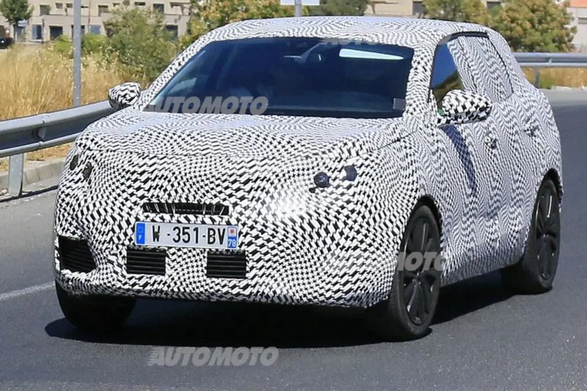 Peugeot 3008, la prossima generazione sarà più SUV (2)