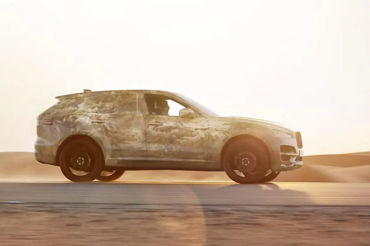 Jaguar F-Pace: promette nuovi standard di guidabilità per la categoria (2)