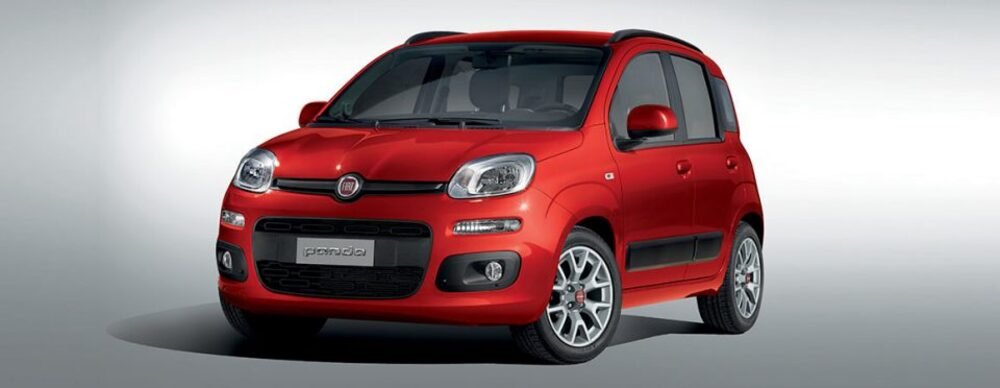 Fiat Panda, l&rsquo;italiana pi&ugrave; popolare non solo in Italia &egrave; guidabile da neo patentanti offrendo persino  con la trazione integrale