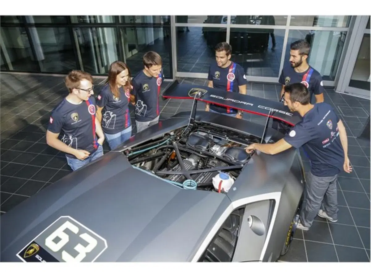 Lamborghini Squadra Corse partner di UniBo Motorsport nel campionato Formula SAE