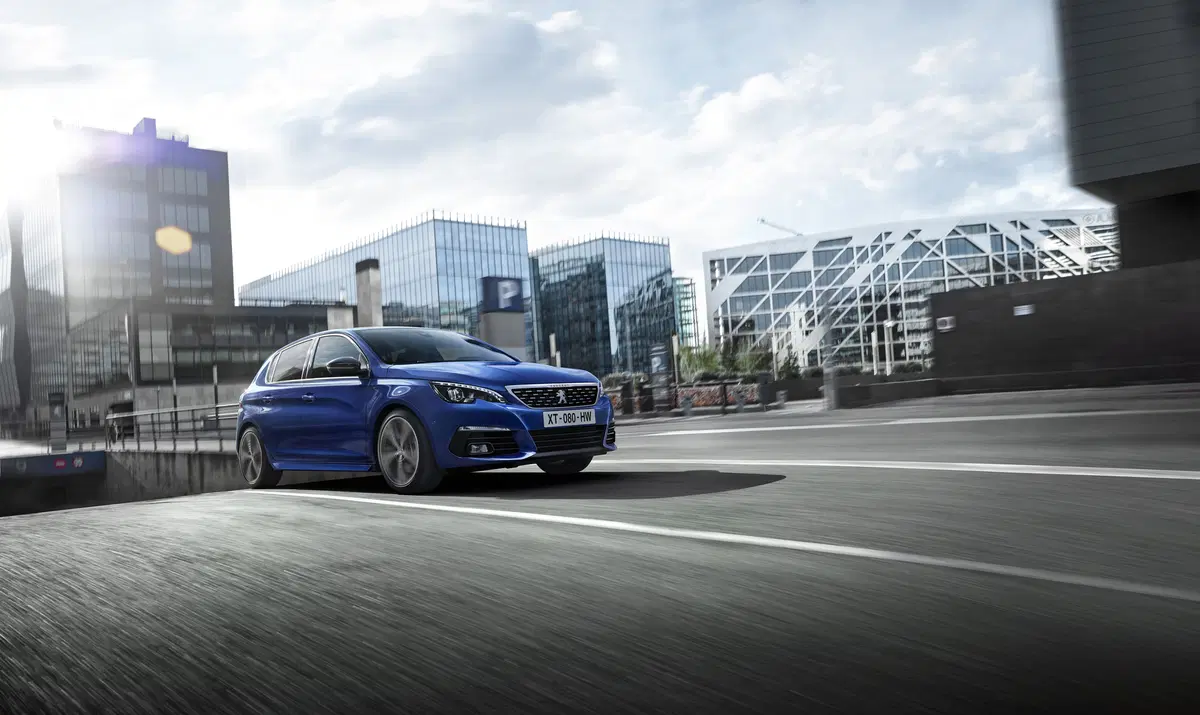 Peugeot 308 restyling 2017, tante novità: look, tecnologia, motore [Video primo test] (12)