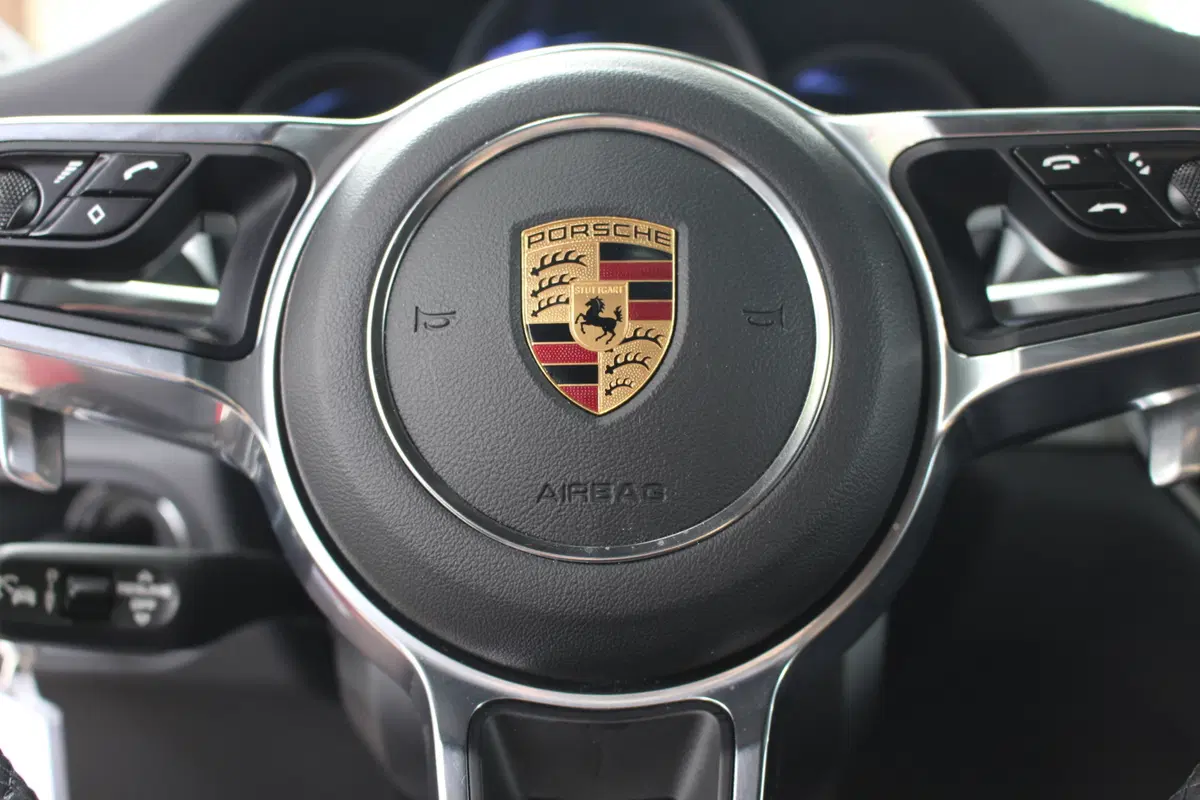 Porsche Macan GTS | Voce da urlo, divertimento puro (18)