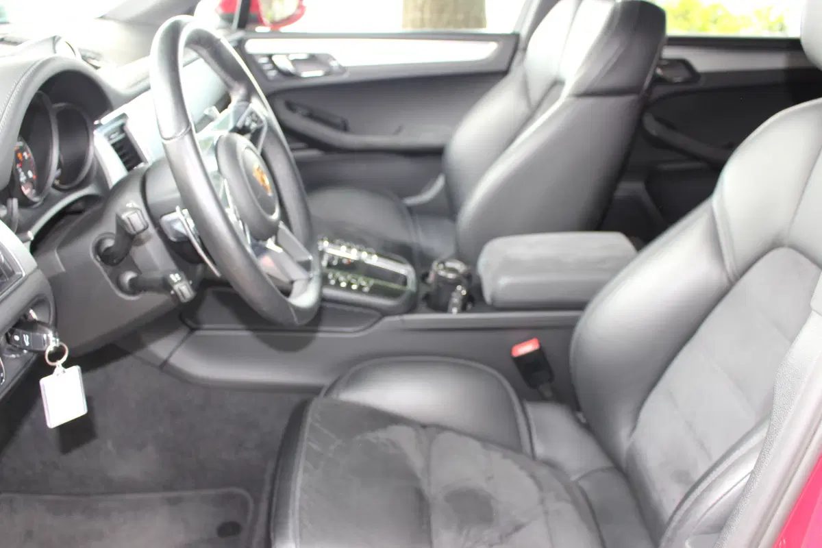 Porsche Macan GTS | Voce da urlo, divertimento puro (13)