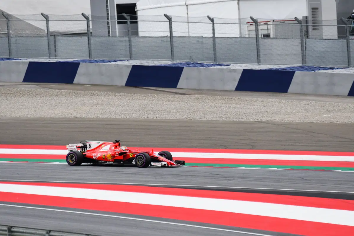 F1, GP Austria 2017: pole per Bottas. Secondo Vettel (23)