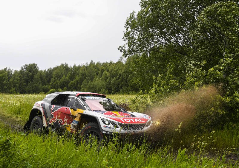 Silk Way Rally 2017. &Egrave; subito Peugeot. Loeb. &ldquo;Peter&rdquo;, Despres