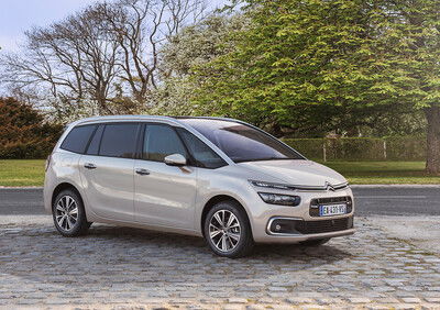 Nuova Citroen Grand C4 Picasso 1.6 BlueHDi 120 CV [Video Test Drive]