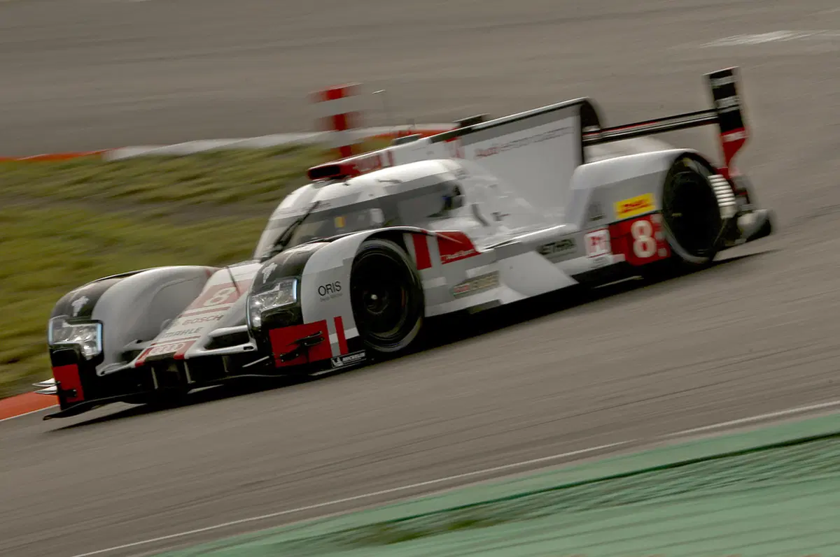 WEC Nurburgring, Qualifiche: doppietta Porsche, terza l’Audi (6)