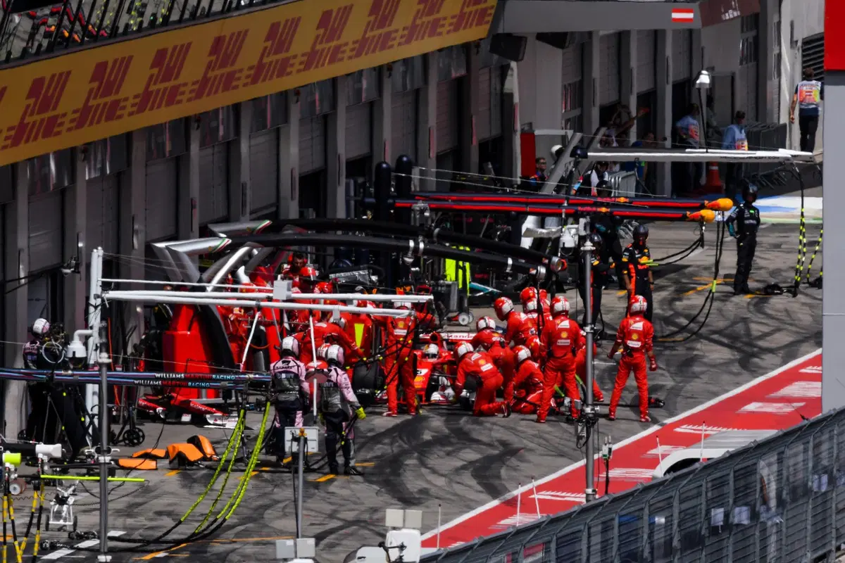 F1, GP Austria 2017: vince Bottas. Secondo Vettel (39)