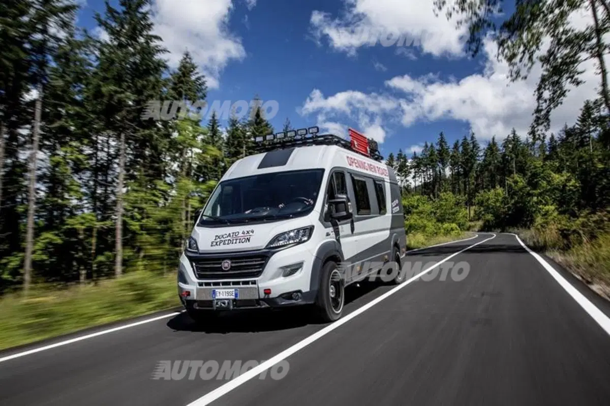 Fiat Ducato 4x4 Expedition: quando il camper è inarrestabile [Video] (6)