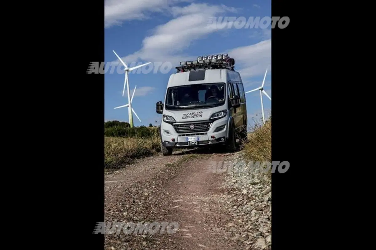 Fiat Ducato 4x4 Expedition: quando il camper è inarrestabile [Video] (8)