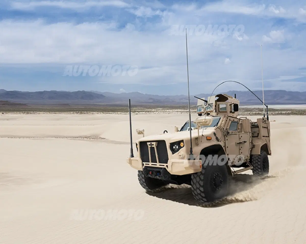 Oshkosh L-ATV, ecco il nuovo veicolo tattico dei Marines (3)
