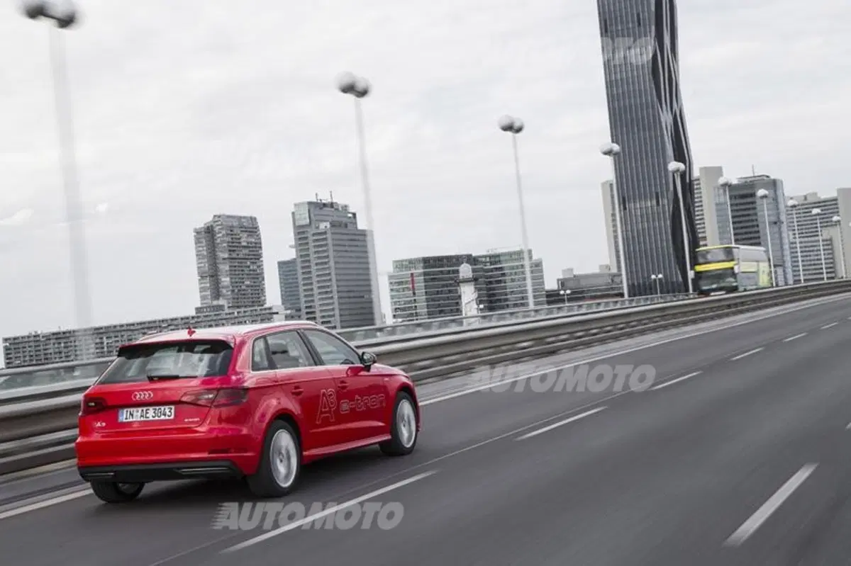 Audi A3 Sportback e-tron [VIDEO] (2)