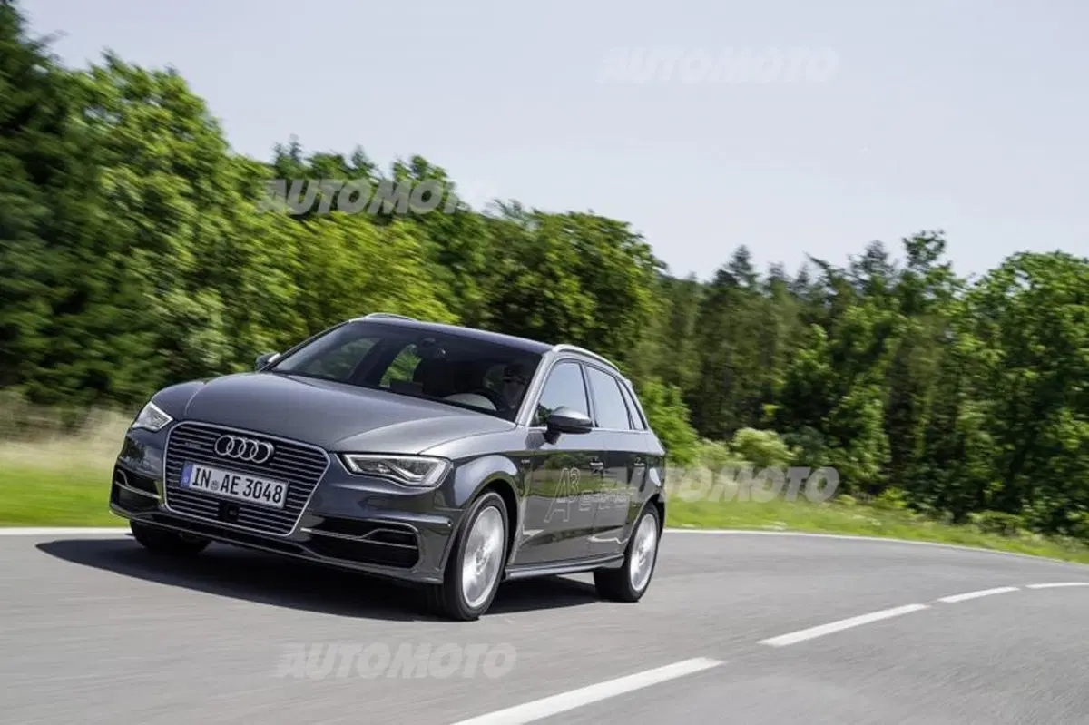 Audi A3 Sportback e-tron [VIDEO] (13)