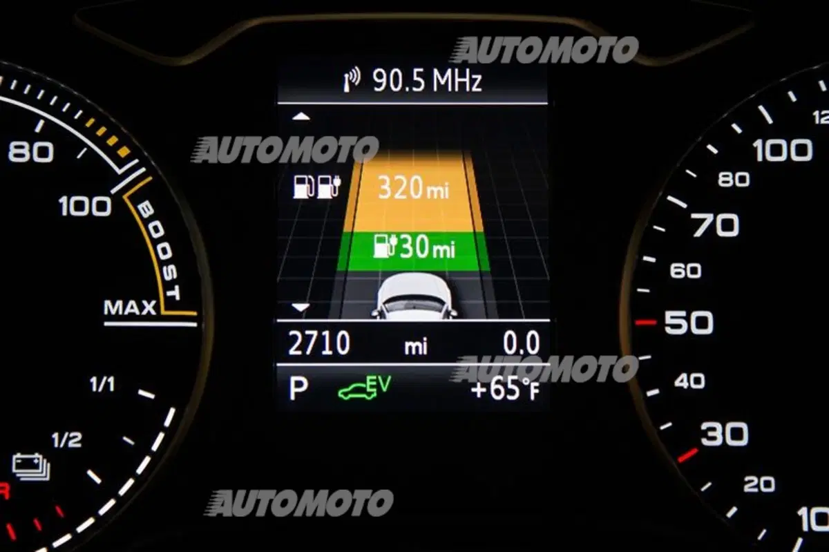 Audi A3 Sportback e-tron [VIDEO] (29)