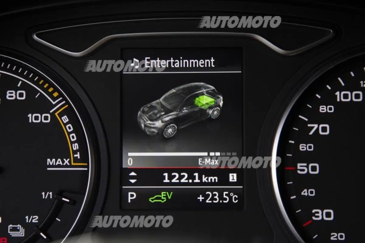 Audi A3 Sportback e-tron [VIDEO] (30)