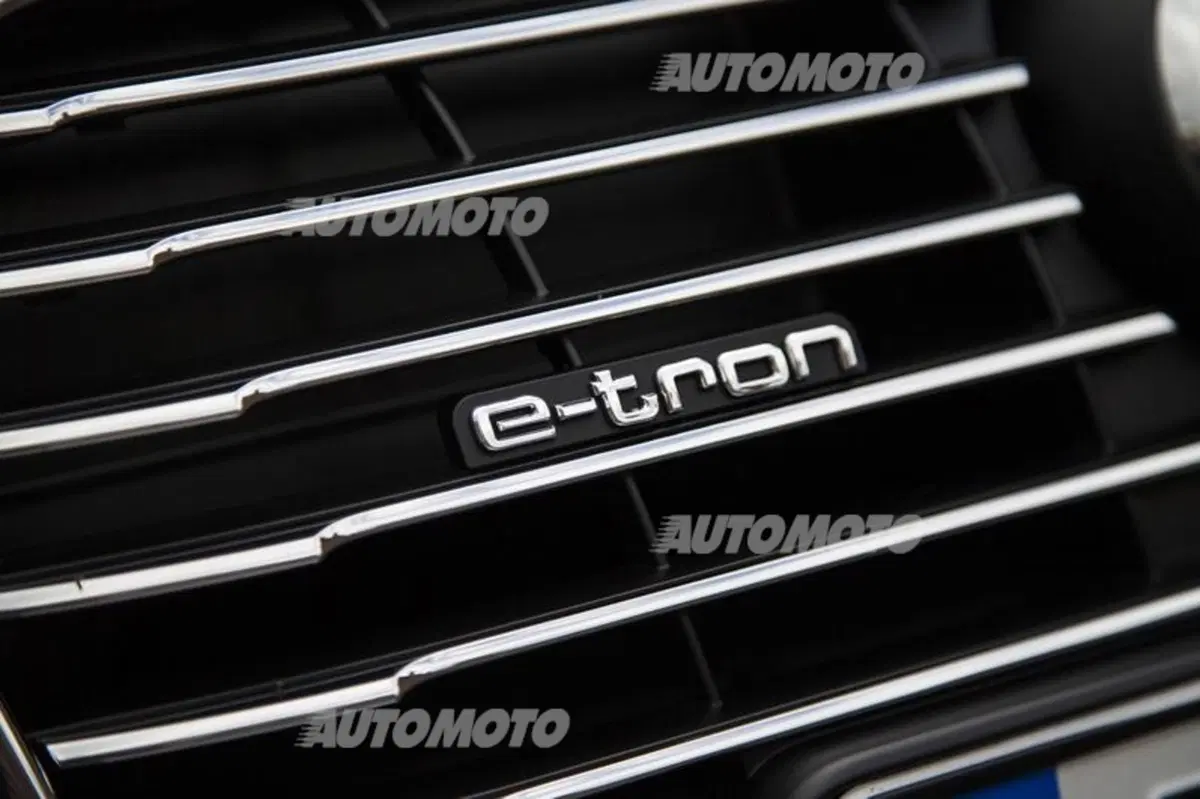 Audi A3 Sportback e-tron [VIDEO] (39)