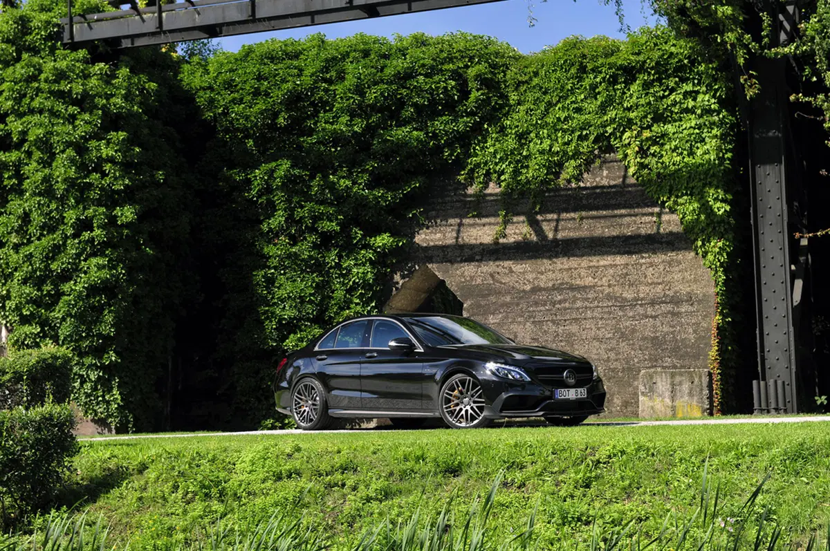 Brabus C600 E: AMG all'ennesima potenza (6)