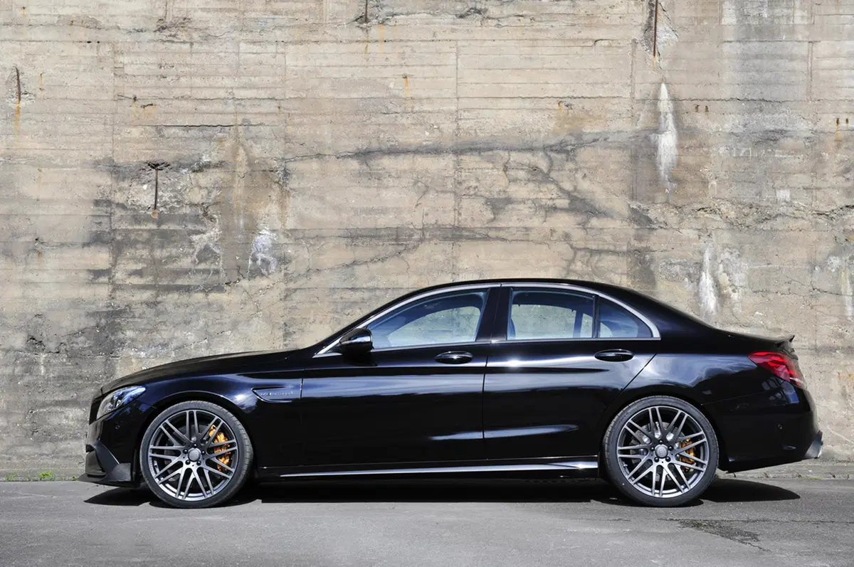Brabus C600 E: AMG all'ennesima potenza (7)