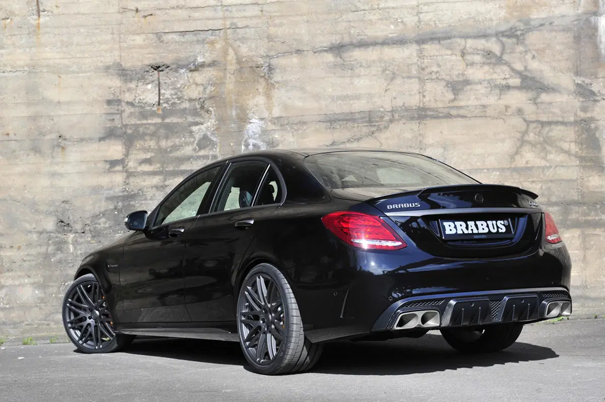 Brabus C600 E: AMG all'ennesima potenza (8)